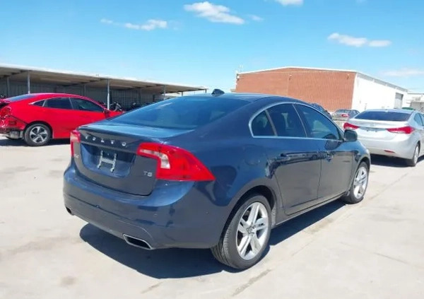 Volvo S60 cena 29500 przebieg: 95902, rok produkcji 2015 z Wąbrzeźno małe 79